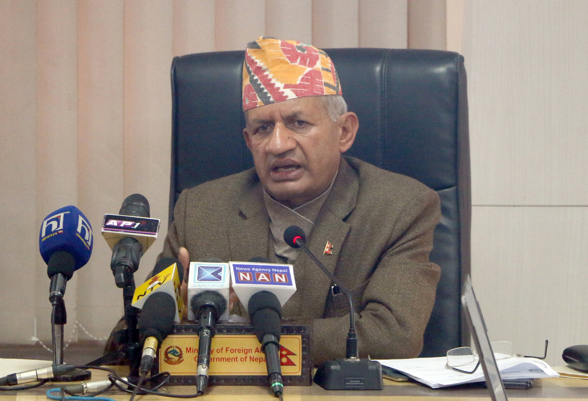 शक्तिराष्ट्रबाट नेपाललाई चुनौती : परराष्ट्र मन्त्रालय (परराष्ट्र नीतिको पूर्णपाठसहित)